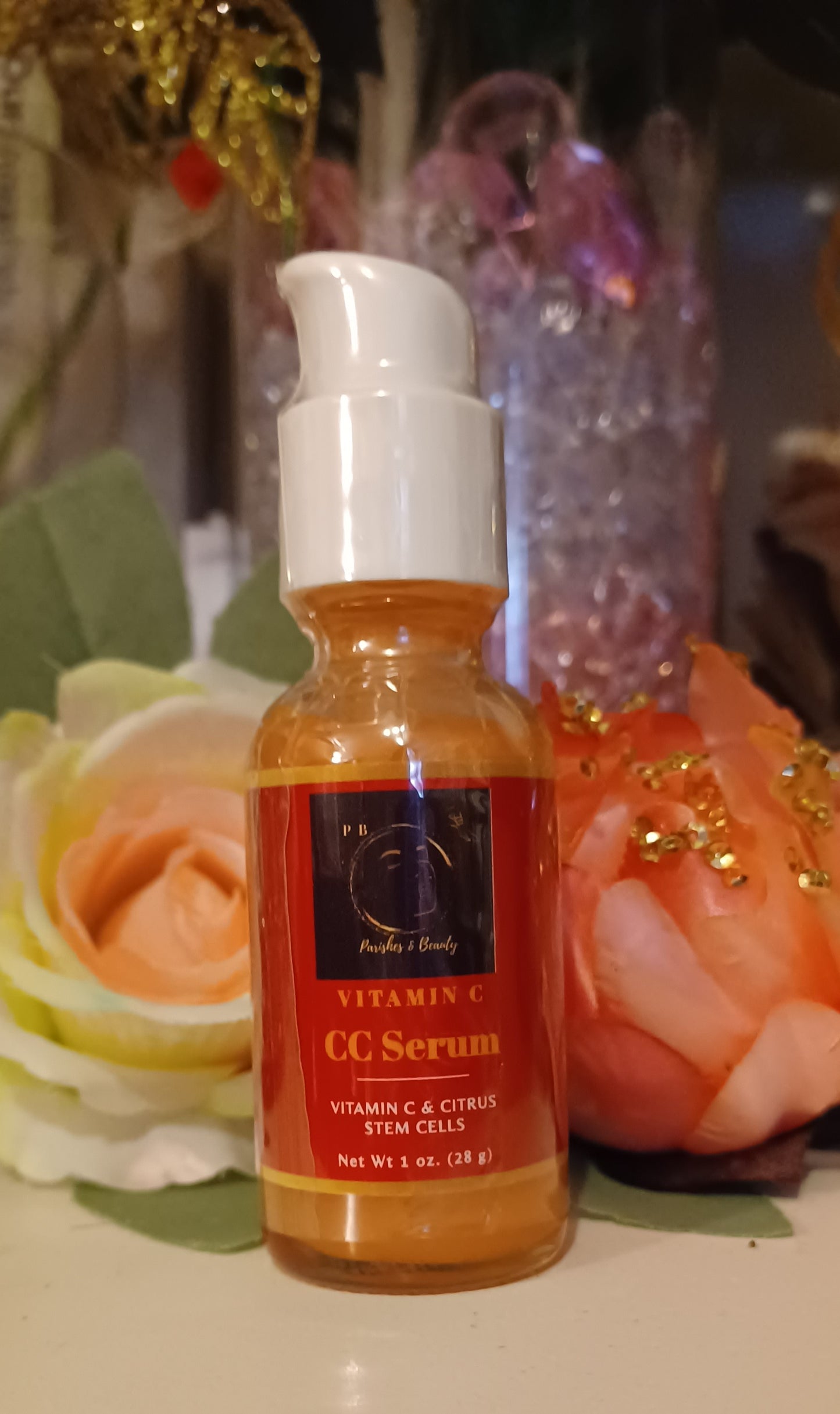 Vitamin C serum for face, with citrus stem cells and moisturizing face cream.